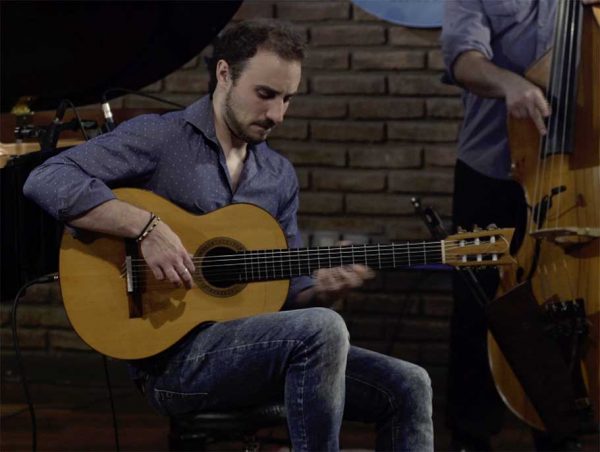 Leonardo Andersen, Guitarra